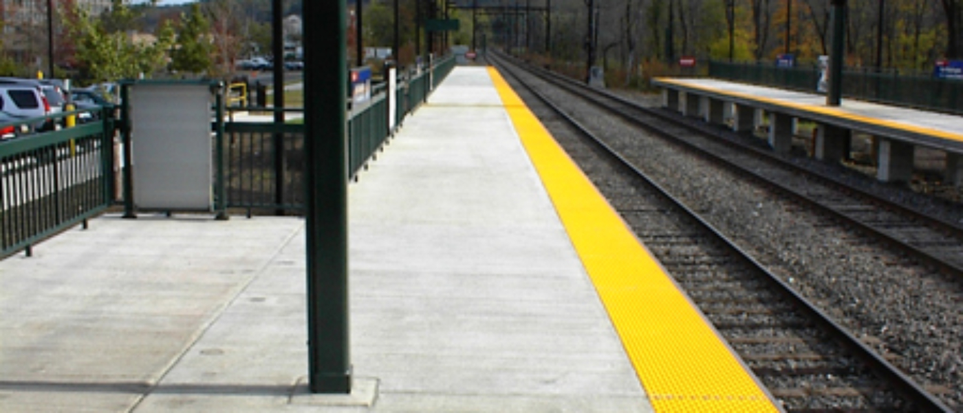 SEPTA-Ft-Washington-Platform